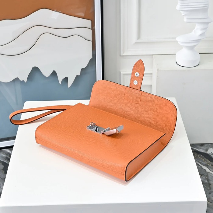 HERMES サック ア デペッシュ 信差バッグ 21cm トゴ革 サイズ: