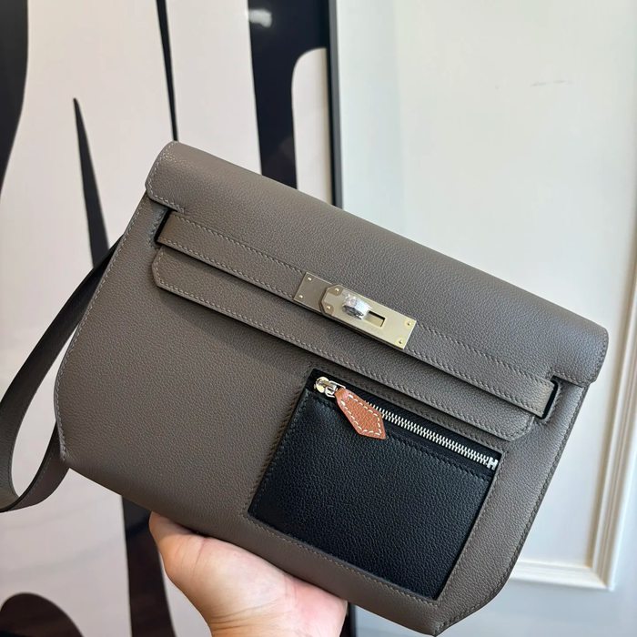 HERMES ケリー デペッシュ 25 クラッチバッグ エバーカラー革 ショルダーストラップ付き サイズ: