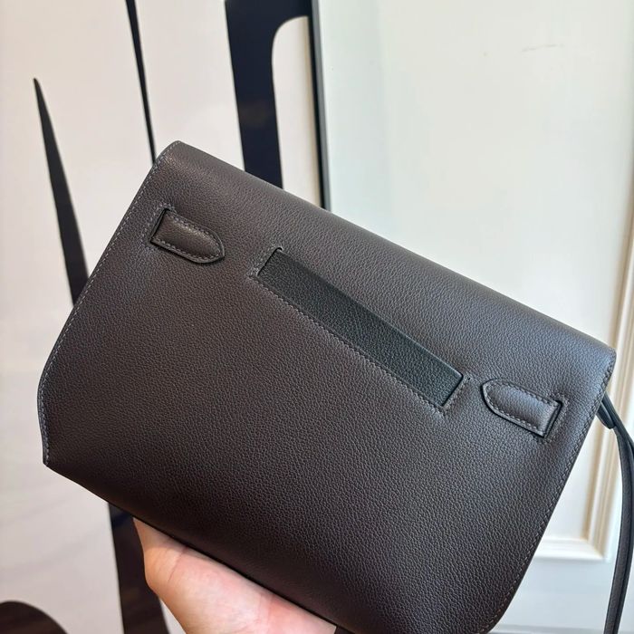 HERMES ケリー デペッシュ 25 クラッチバッグ エバーカラー革 ショルダーストラップ付き サイズ: