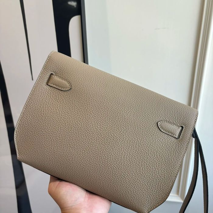 HERMES ケリー デペッシュ 25 クラッチバッグ トゴ革 ショルダーストラップ付き サイズ: