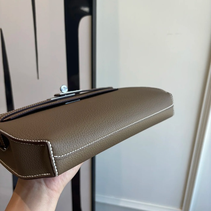 HERMES ケリー デペッシュ 25 クラッチバッグ トゴ革 ショルダーストラップ付き サイズ: