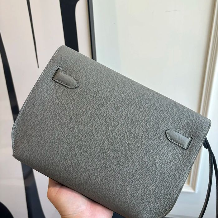 HERMES ケリー デペッシュ 25 クラッチバッグ トゴ革 ショルダーストラップ付き サイズ: