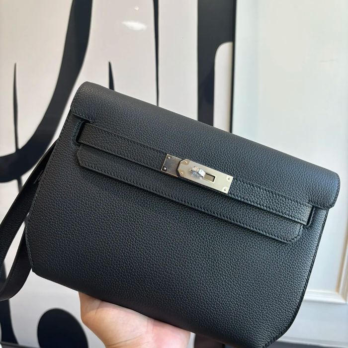HERMES ケリー デペッシュ 25 クラッチバッグ トゴ革 ショルダーストラップ付き サイズ: