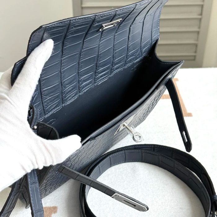 HERMES ケリー デペッシュ 25cm クラッチバッグ マットワニ皮 デニムブルー サイズ: