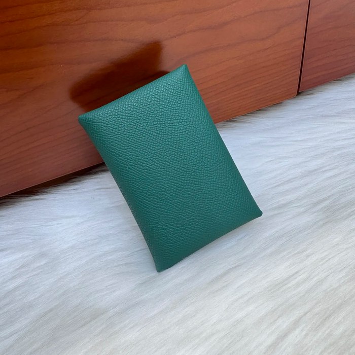 HERMES カルヴィ デュオ 二層カードケース エプソム 孔雀グリーン シルバー金具 サイズ: