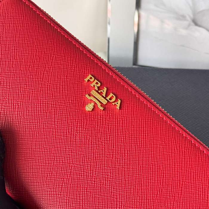 PRADA 1ML506 クラシックジッピー長財布 サフィアーノ十字紋 サイズ:19x12cm
