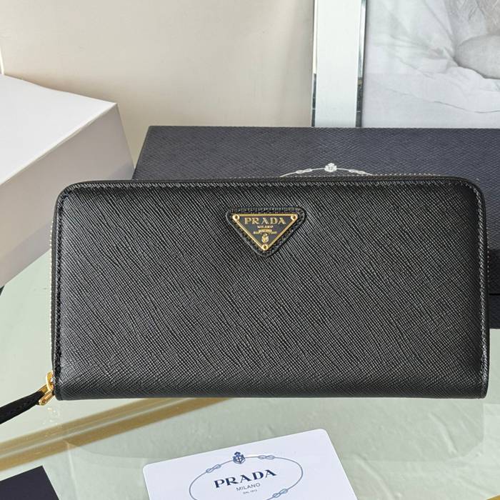 PRADA 1ML506 クラシックジッピー長財布 サフィアーノ十字紋 サイズ:19x12cm