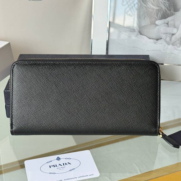 PRADA 1ML506 クラシックジッピー長財布 サフィアーノ十字紋 サイズ:19x12cm