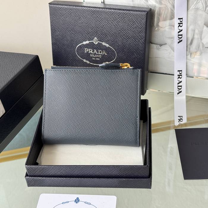 PRADA 1ML050 短財布 サフィアーノ十字紋 牛皮 サイズ:10x9cm