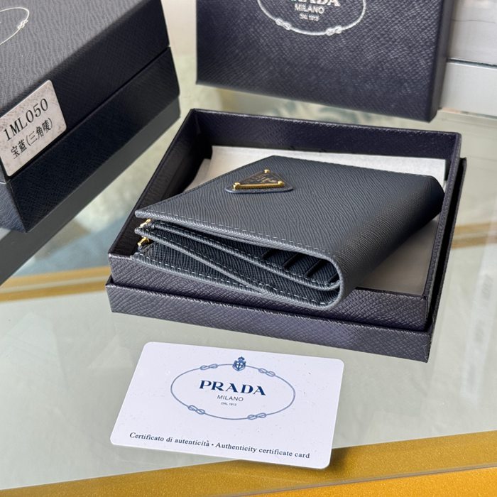 PRADA 1ML050 短財布 サフィアーノ十字紋 牛皮 サイズ:10x9cm