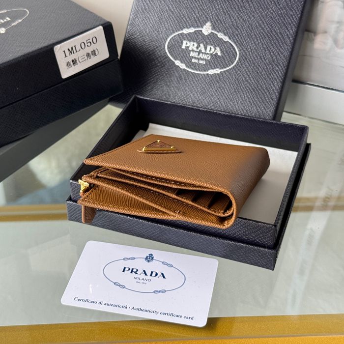 PRADA 1ML050 短財布 サフィアーノ十字紋 牛皮 サイズ:10x9cm