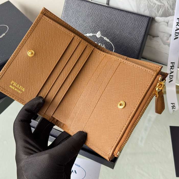 PRADA 1ML050 短財布 サフィアーノ十字紋 牛皮 サイズ:10x9cm