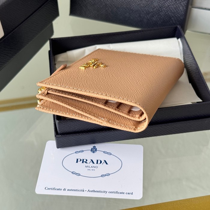 PRADA 1ML050 短財布 サフィアーノ十字紋 牛皮 サイズ:10x9cm