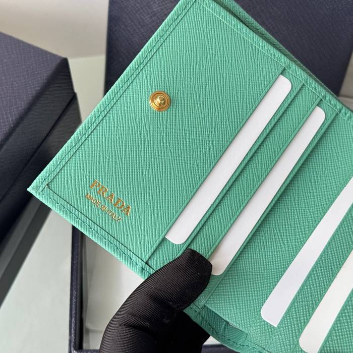 PRADA 1ML050 短財布 サフィアーノ十字紋 牛皮 サイズ:10x9cm