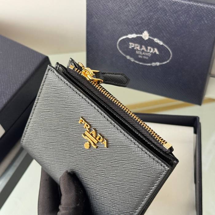 PRADA 1ML050 短財布 サフィアーノ十字紋 牛皮 サイズ:10x9cm