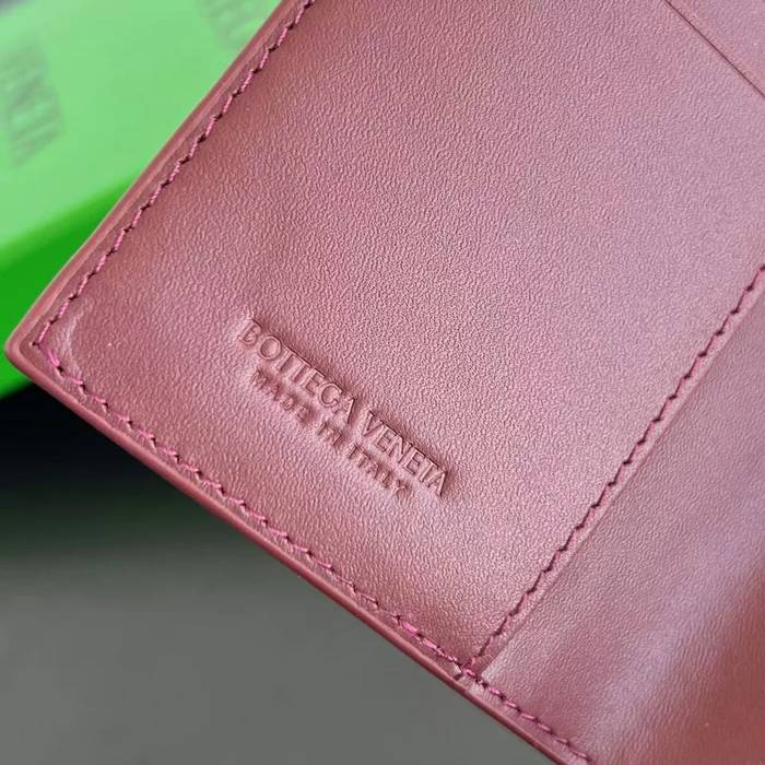 BOTTEGA VENETA BV 607482 新作パスポートケース 編み牛皮 13.3x9.5cm サイズ:13.3x9.5cm