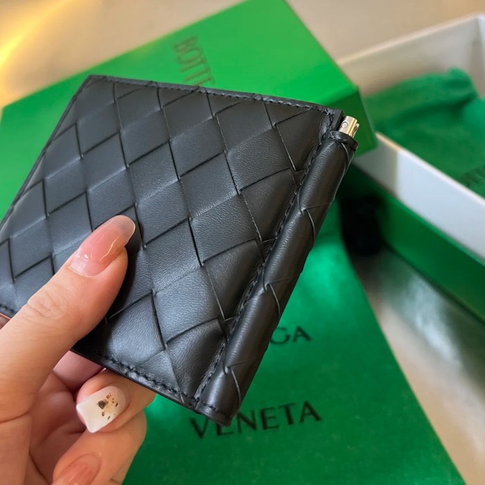 BOTTEGA VENETA BV 592626 新作マネークリップ 編み牛皮 11.5x9x0.5cm サイズ:11.5x9x0.5cm