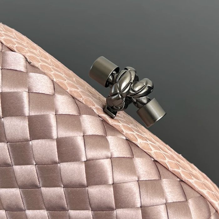 BOTTEGA VENETA BV 8651 ノット イブニングバッグ シルク編み蛇皮トリム 16x10cm サイズ:16x10cm
