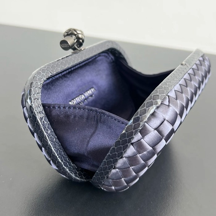 BOTTEGA VENETA BV 8651 ノット イブニングバッグ シルク編み蛇皮トリム 16x10cm サイズ:16x10cm