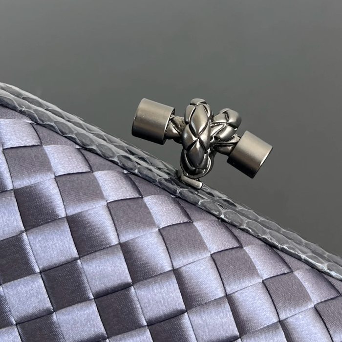 BOTTEGA VENETA BV 8651 ノット イブニングバッグ シルク編み蛇皮トリム 16x10cm サイズ:16x10cm