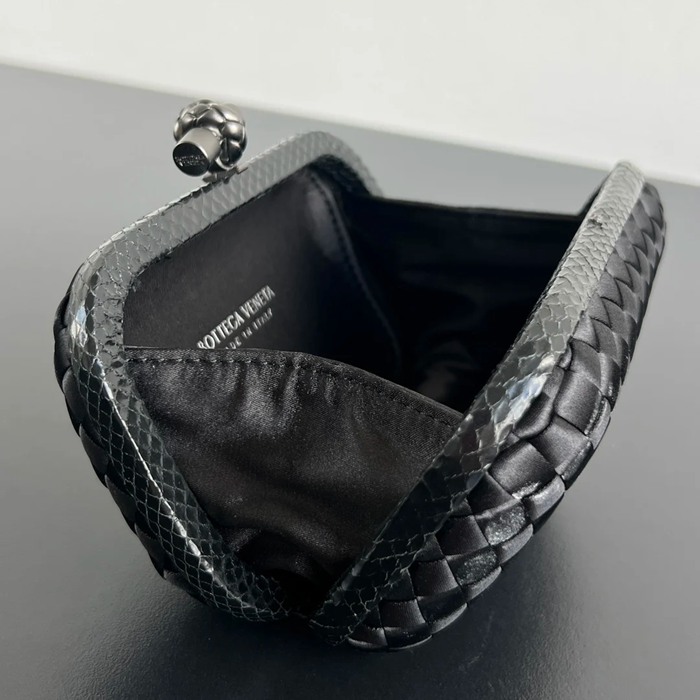 BOTTEGA VENETA BV 8651 ノット イブニングバッグ シルク編み蛇皮トリム 16x10cm サイズ:16x10cm