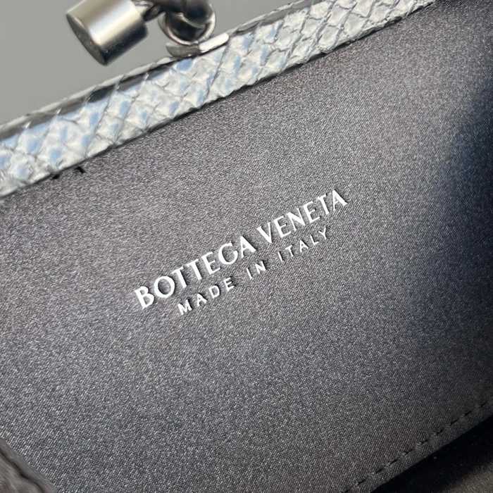 BOTTEGA VENETA BV 8651 ノット イブニングバッグ シルク編み蛇皮トリム 16x10cm サイズ:16x10cm