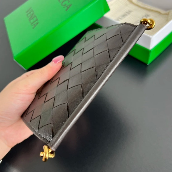 BOTTEGA VENETA BV 806078 ソリスティス 二つ折り財布 14.5x11cm サイズ:14.5x11cm