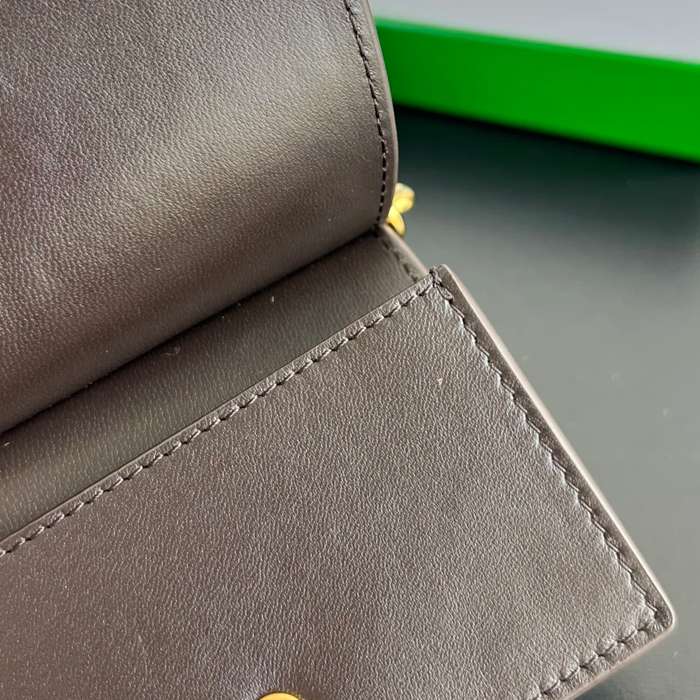 BOTTEGA VENETA BV 810596 ソリスティス カードケース 11x7.8x2.5cm サイズ:11x7.8x2.5cm