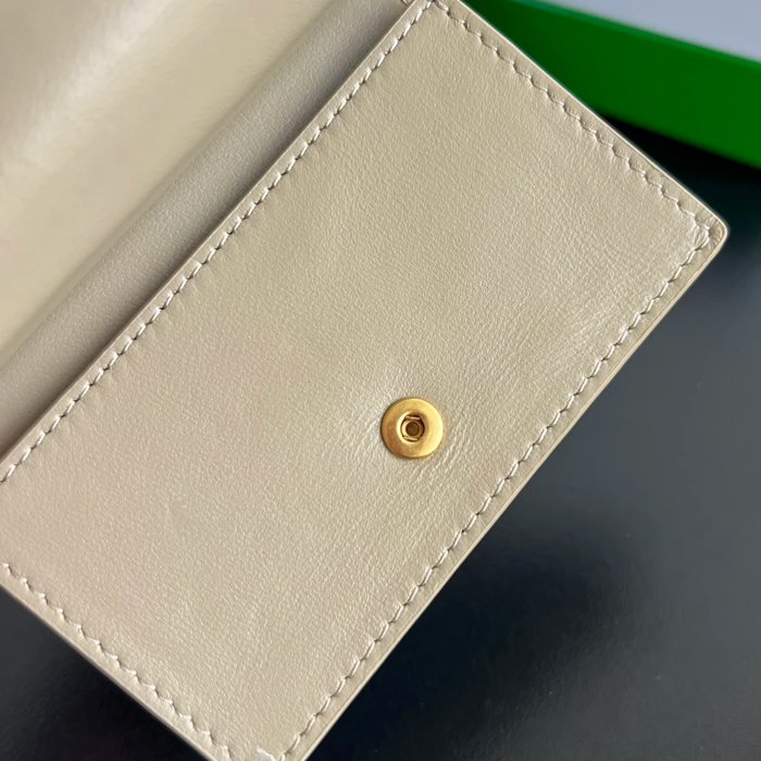 BOTTEGA VENETA BV 810596 ソリスティス カードケース 11x7.8x2.5cm サイズ:11x7.8x2.5cm