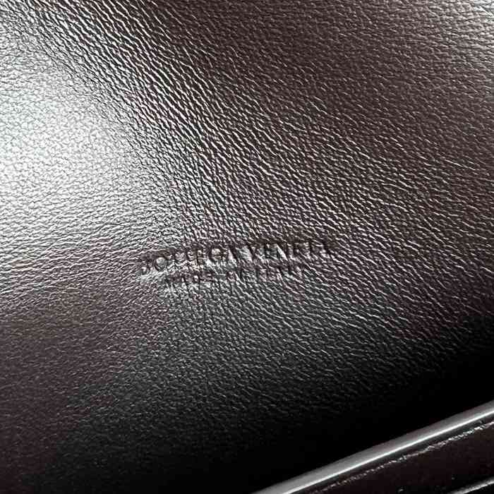 BOTTEGA VENETA BV 741511 クラッチバッグ 編み羊革 31x13cm サイズ:31x13cm