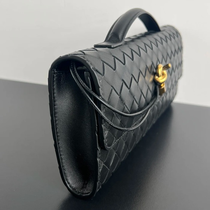 BOTTEGA VENETA BV 741511 クラッチバッグ 編み羊革 31x13cm サイズ:31x13cm