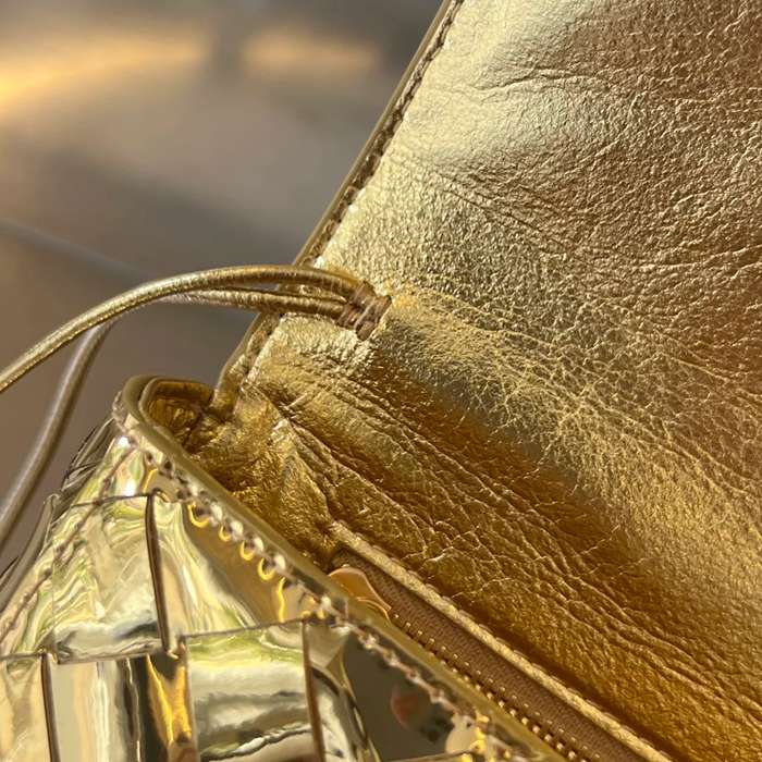 BOTTEGA VENETA BV 741511 クラッチバッグ 編み羊革 31x13cm サイズ:31x13cm