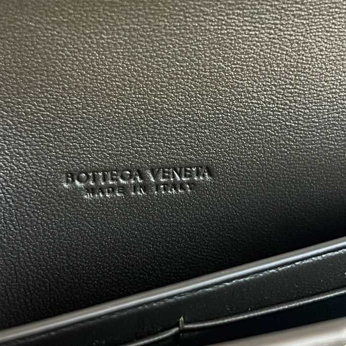 BOTTEGA VENETA BV 741511 クラッチバッグ 編み羊革 31x13cm サイズ:31x13cm