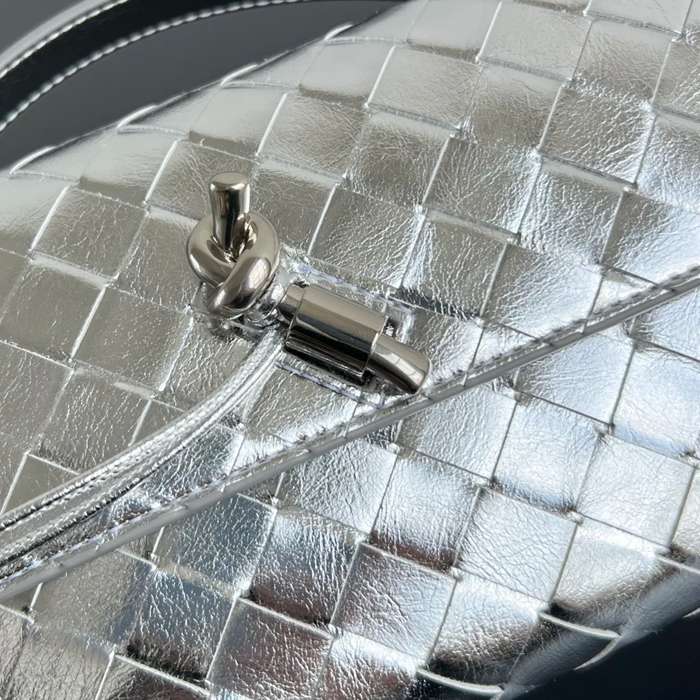 BOTTEGA VENETA BV 741511 クラッチバッグ 編み羊革 31x13cm サイズ:31x13cm