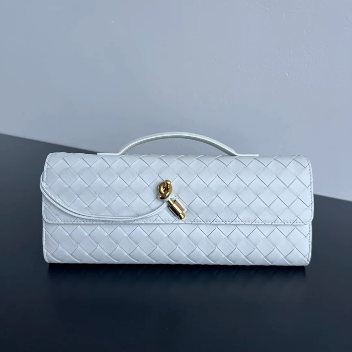 BOTTEGA VENETA BV 741511 クラッチバッグ 編み羊革 31x13cm サイズ:31x13cm