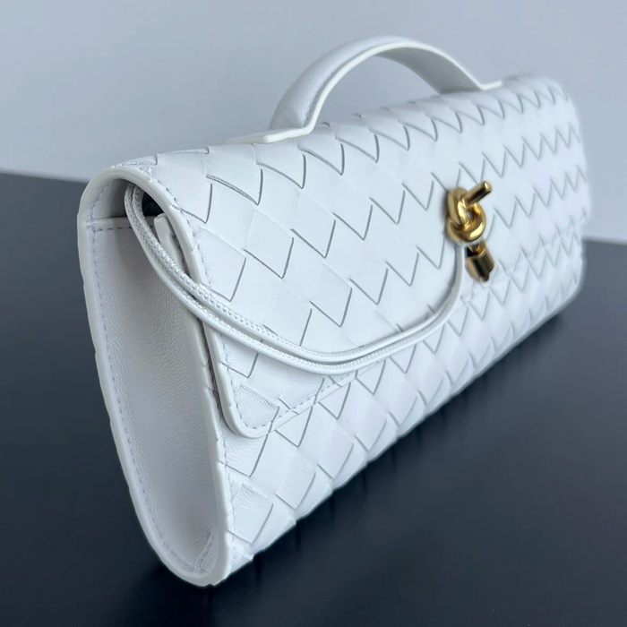 BOTTEGA VENETA BV 741511 クラッチバッグ 編み羊革 31x13cm サイズ:31x13cm