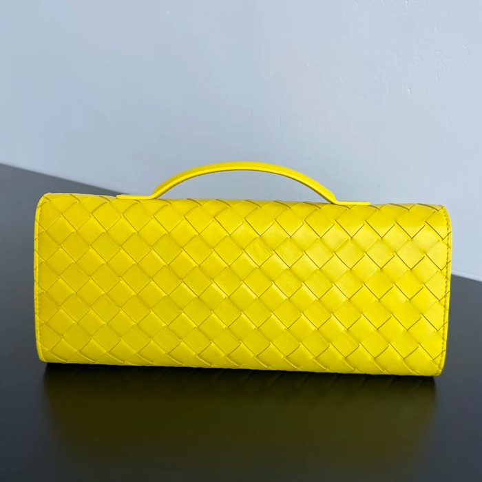 BOTTEGA VENETA BV 741511 クラッチバッグ 編み羊革 31x13cm サイズ:31x13cm