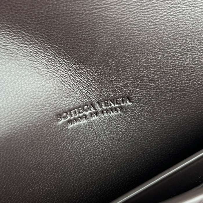 BOTTEGA VENETA BV 836810 アンディアーモ クラッチバッグ ヒナギク 31x13cm サイズ:31x13cm