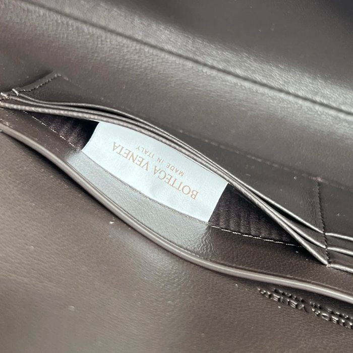BOTTEGA VENETA BV 836810 アンディアーモ クラッチバッグ ヒナギク 31x13cm サイズ:31x13cm