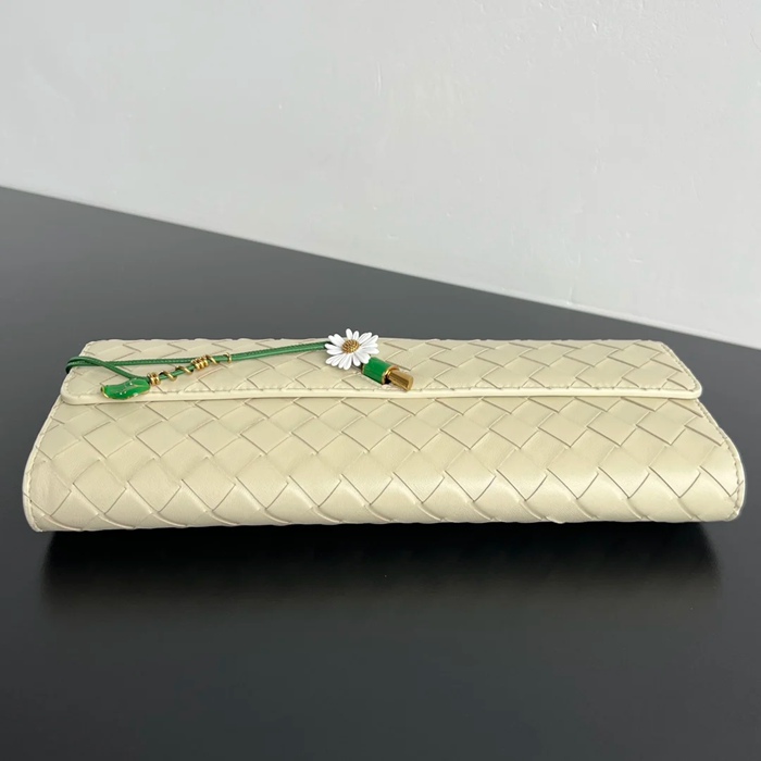 BOTTEGA VENETA BV 836810 アンディアーモ クラッチバッグ ヒナギク 31x13cm サイズ:31x13cm