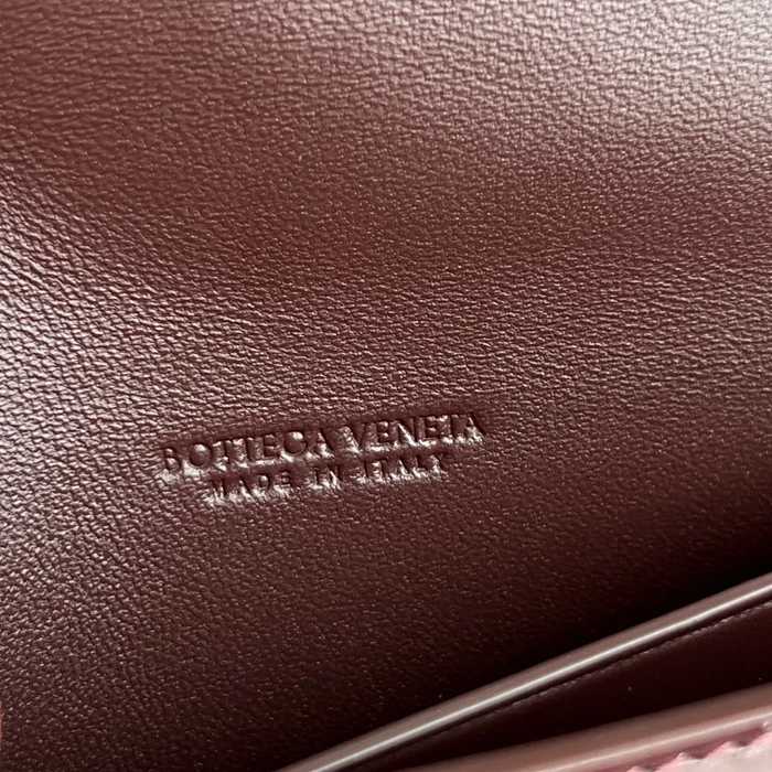 BOTTEGA VENETA BV 836810 アンディアーモ クラッチバッグ ワニ紋 ヒナギク 31x13cm サイズ:31x13cm