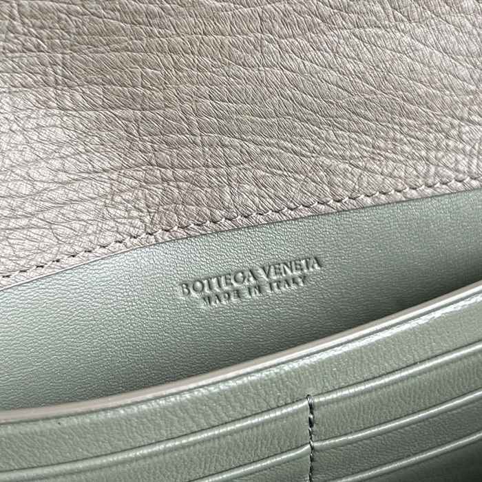 BOTTEGA VENETA BV 805241 アンディアーモ クラッチバッグ ダチョウ革 31x13cm サイズ:31x13cm
