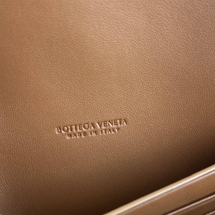 BOTTEGA VENETA BV 741511 クラッチバッグ 編み羊革 31x13cm サイズ:31x13cm