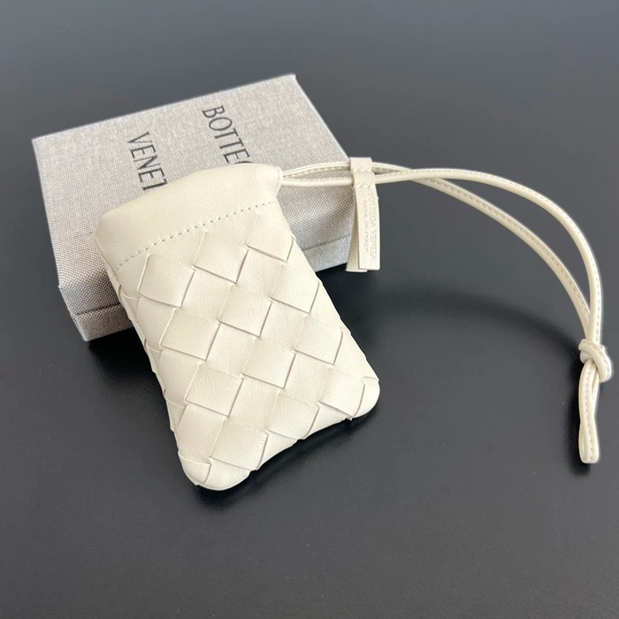 BOTTEGA VENETA BV 843903 カードケース 編み羊皮 マルチカラー 11x8.5cm サイズ:11x8.5cm