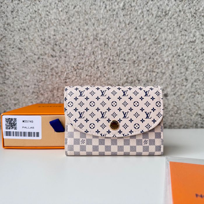 LOUIS VUITTON M25745 ロザリーゼロ財布 LVロマンスシリーズ サイズ:11x8x2.5cm LOUIS VUITTON M25745 ロザリーゼロ財布 LVロマンスシリーズ サイズ:11x8x2.5cm