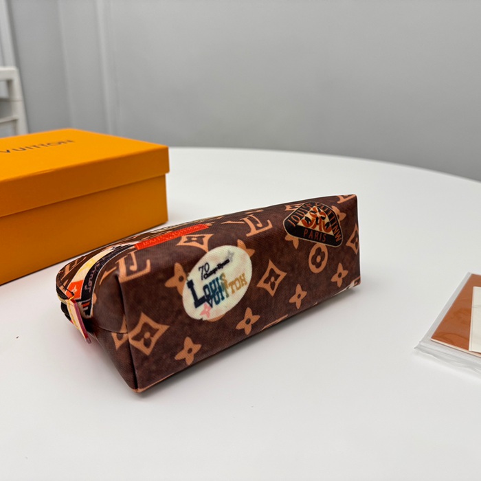 LOUIS VUITTON M83597 コスメポーチ フライトモード モノグラム サイズ:19x12cm