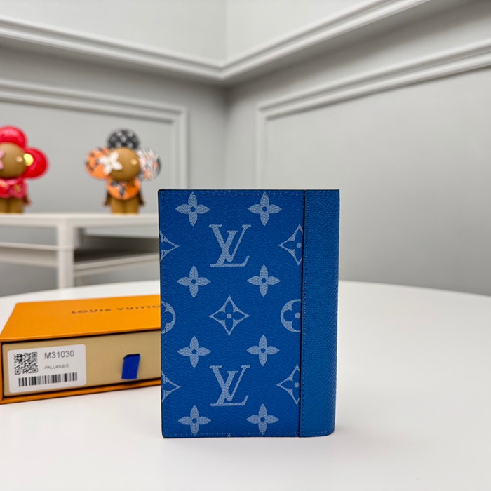 LOUIS VUITTON M31030 パスポートケース タイガラマ サイズ:10x14x2.5cm