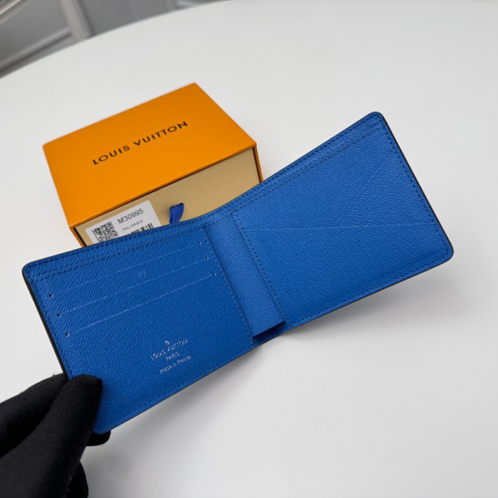 LOUIS VUITTON M30995 マルチプル短財布 タイガラマ サイズ:11.5x9x1.5cm