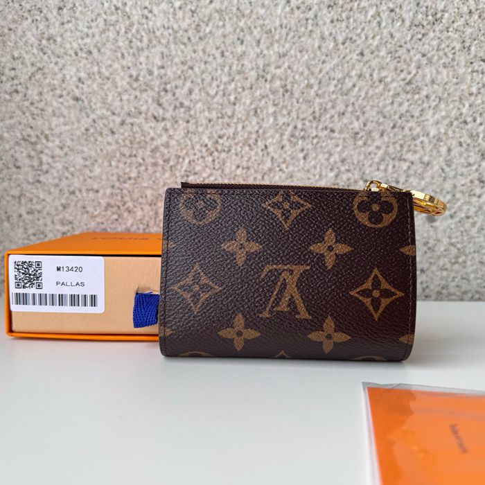LOUIS VUITTON M13420 リサ財布 村上隆コラボ サイズ:9x11.5x1.5cm