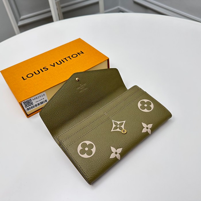 LOUIS VUITTON M82516 サラ長財布 モノグラムアンプラント グリーン サイズ:19x10.5cm